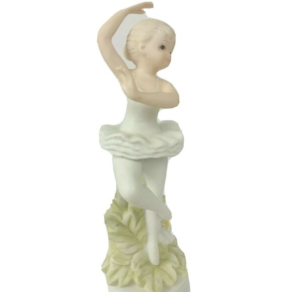 Vintage Balletcore Bisque Ballerina Figurine Porcelain Lefton Christopher Coll - Picture 6 of 9